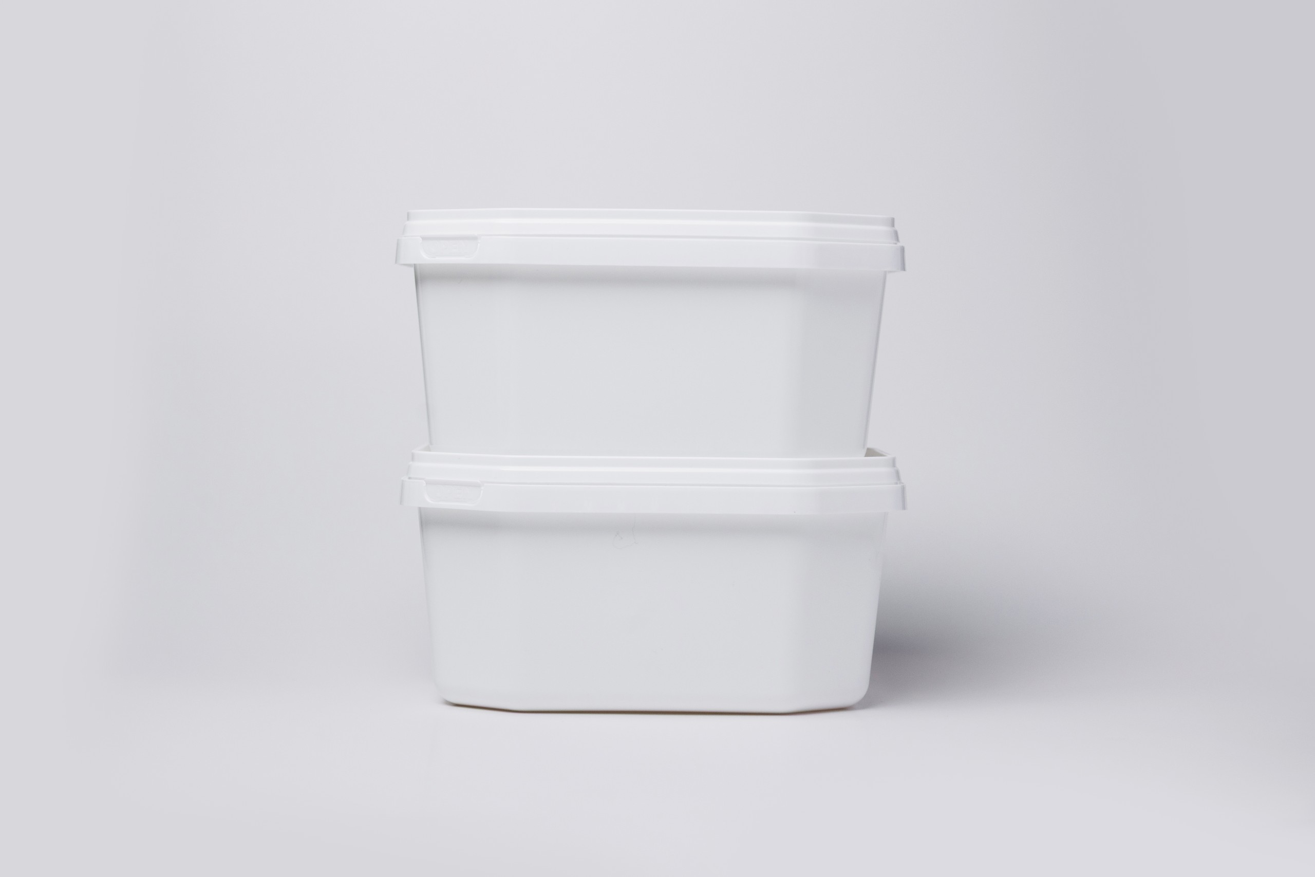 500ml Octagon Tub & Lid - Image 4